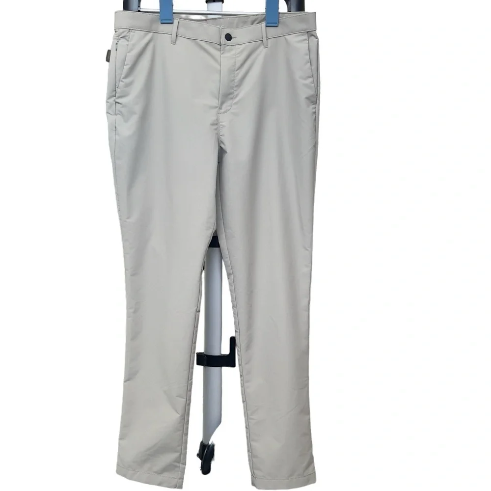 Banana Republic Men’s 38W/32L Gray Flat Front Golf Pants Lightweight Relaxed Fit
